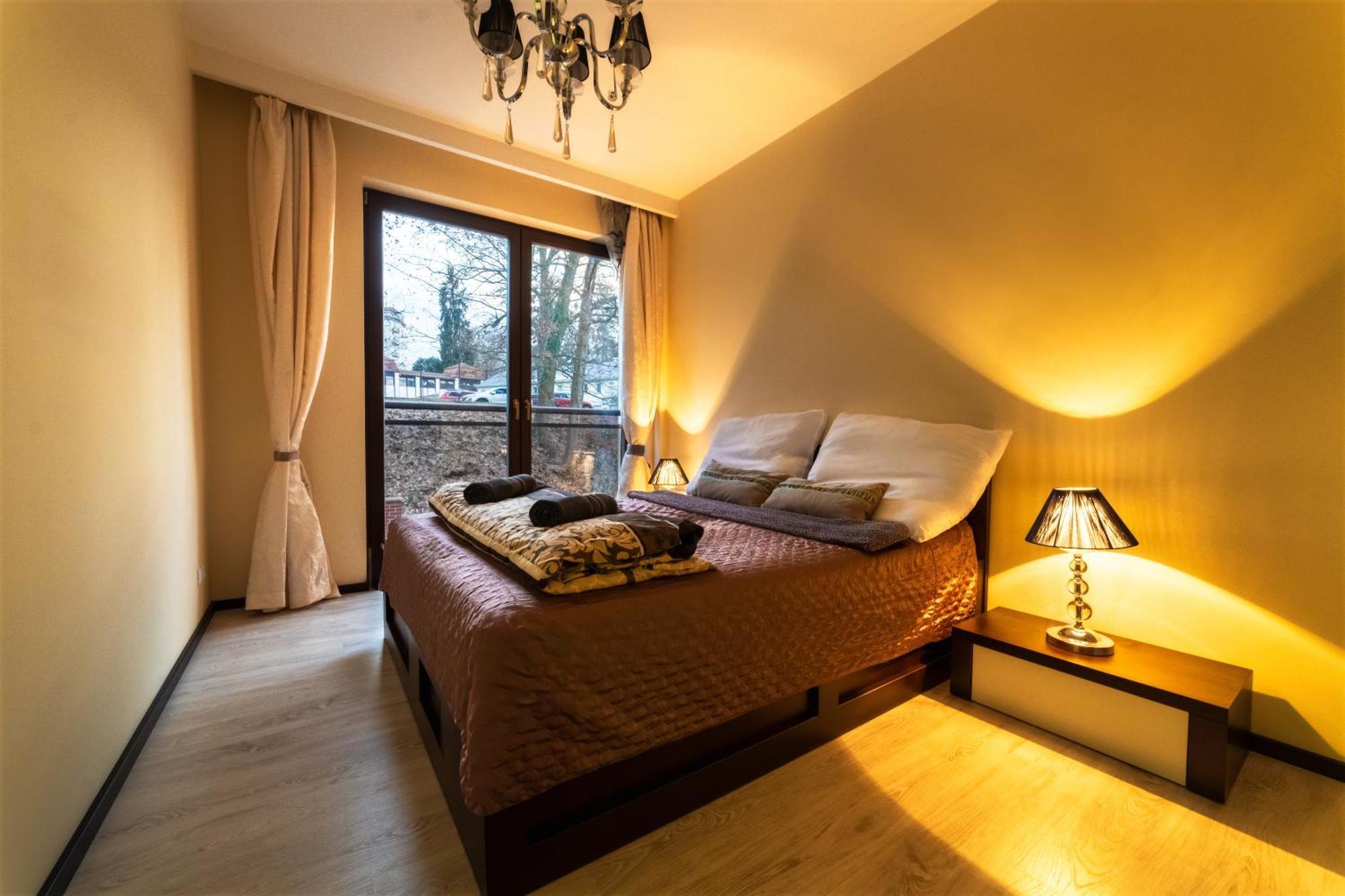 Imperial Apartment In Bohemia Residence By Rentez Karlovy Vary Exterior foto